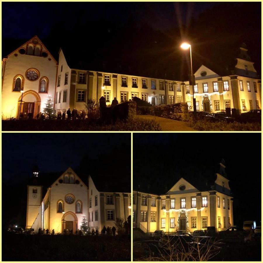 Gaestehaus Der Abtei Sayn Bendorf Bagian luar foto